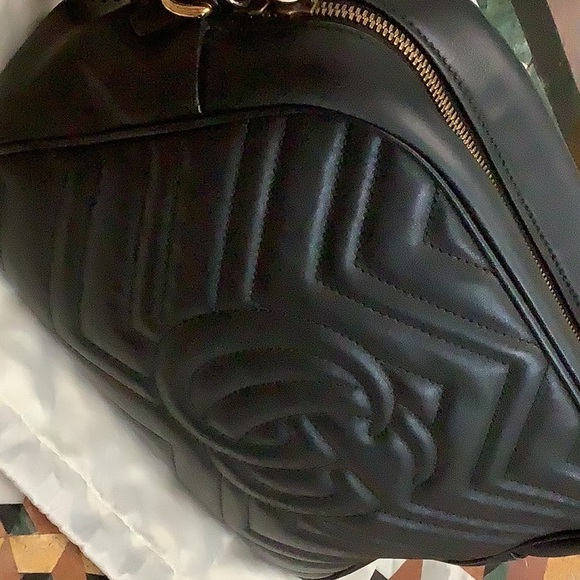 GG MARMONT Small shoulder bag .Softly structured. - Picture 2 of 13
